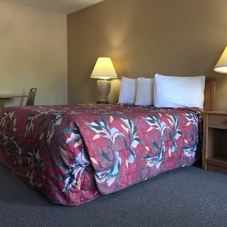 Jack Pine Motel Riverton Dış mekan fotoğraf