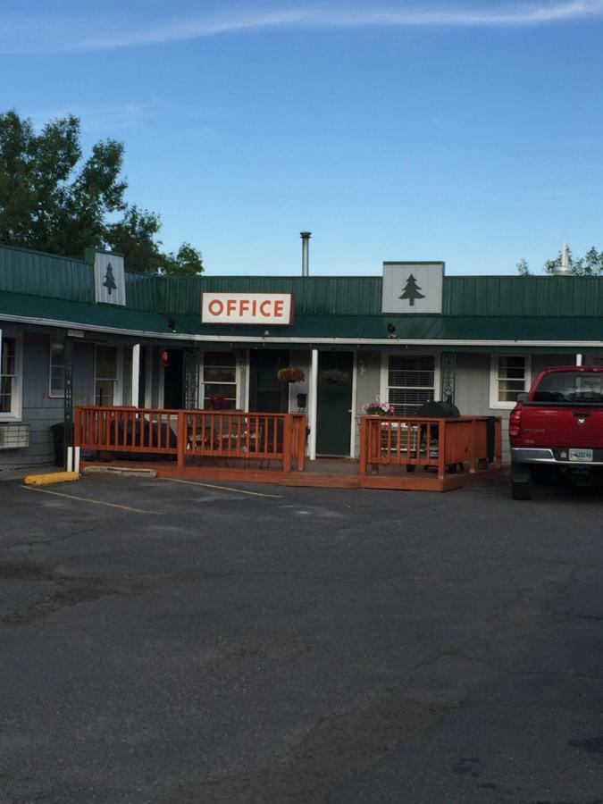 Jack Pine Motel Riverton Dış mekan fotoğraf